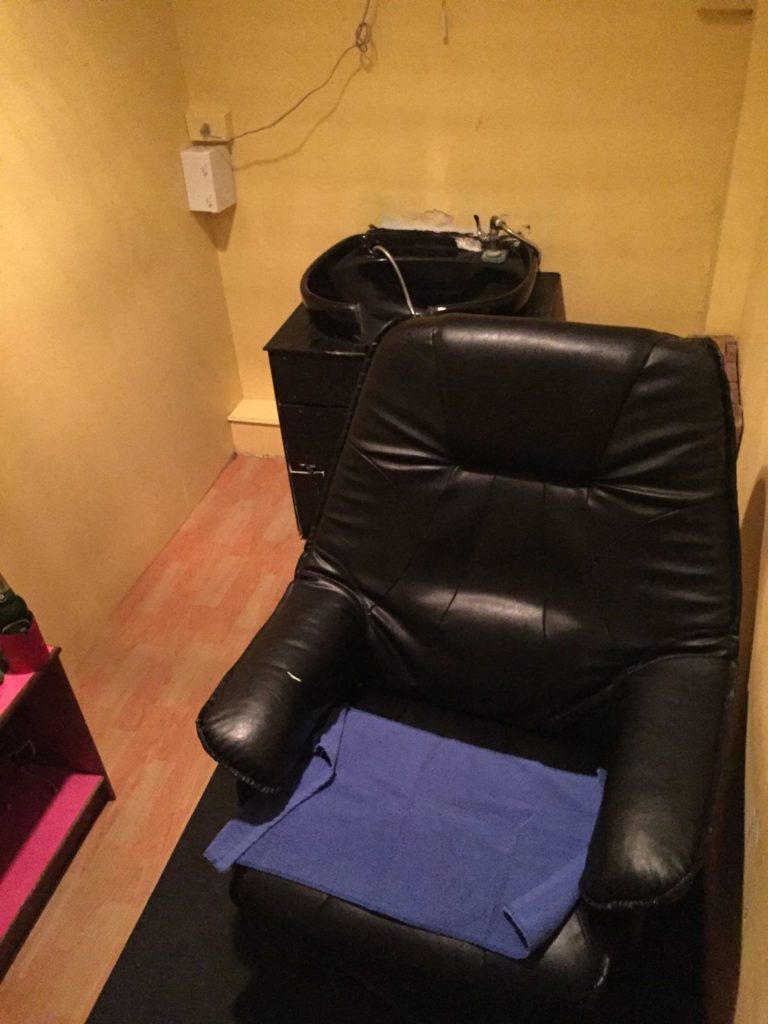 Wood Bar - Blowjob Bars in Bangkok