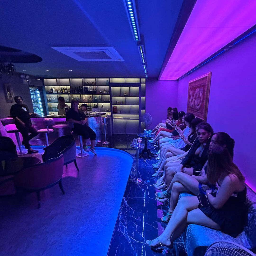 Dragon Heart Club Bangkok Line-up of Girls